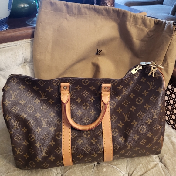 Authentic Louis Vuitton monogram keepall 45 - Picture 2 of 7